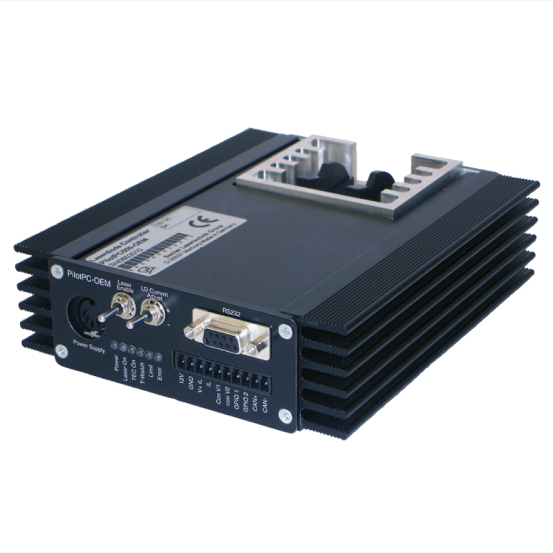 Low Noise, Integrated Laser Diode Controller and Butterfly Packaged LD Mount